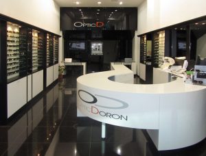 עיצוב החנות של אופטיק דורון